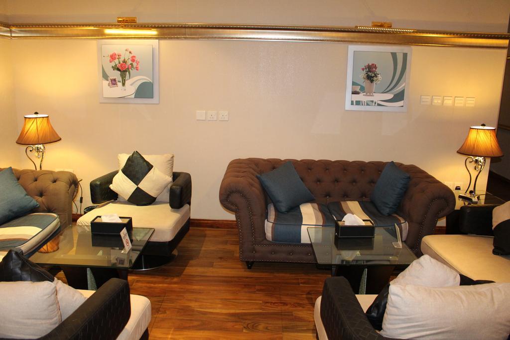 Wahat Al Nafil: Serviced In Almasif Riyadh